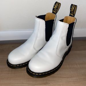Dr. Martens 2976 YS Chelsea Boots